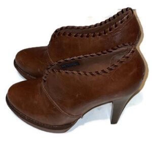 Ugg Jamison Leather Sheepskin Heels